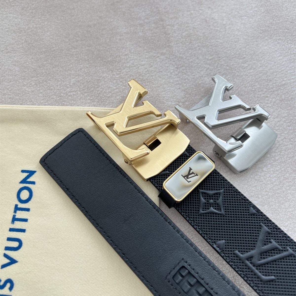 Louis Vuitton Men Belt Width 3.5cm - Image 1