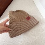Balenciaga Knitted Hat - Image 5