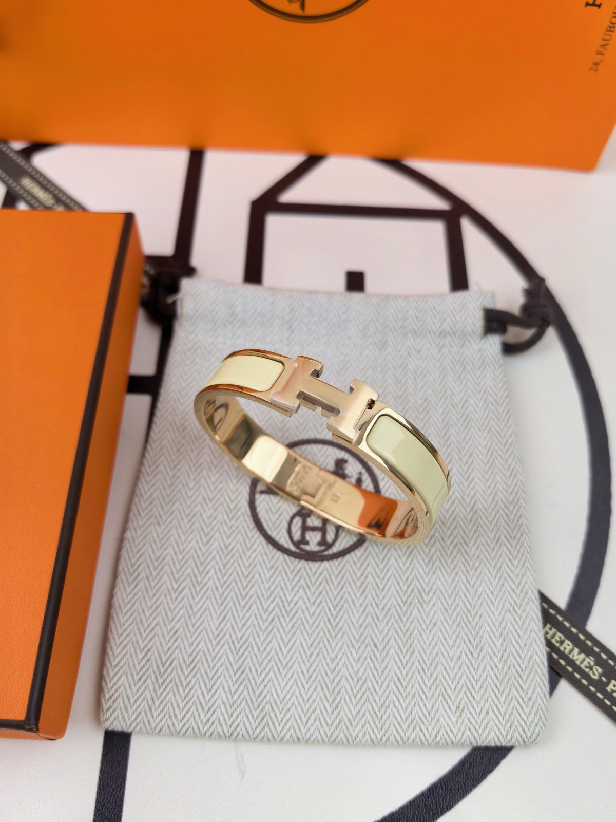 Hermes Bracelet - Image 5