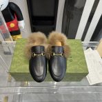 Gucci Winter Slippers Size 41 - Image 4