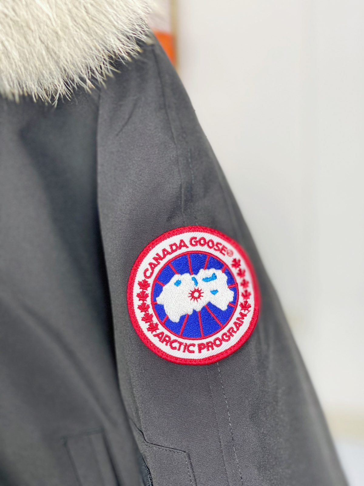 Canada Goose 01 Mens/Women Winter Jacket Black Size XL(Eu L) - Image 7