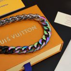 Louis Vuitton Necklace - Image 3