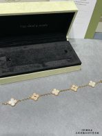 Van Cleef & Arpels Bracelet - Image 4
