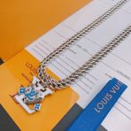 Louis Vuitton Necklace - Image 4