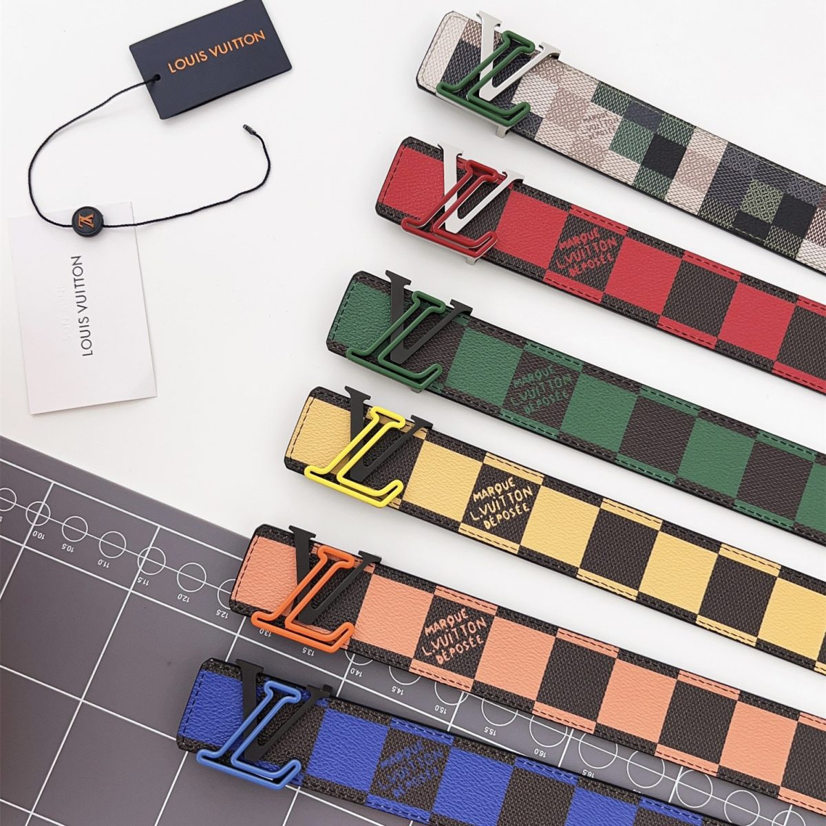 Louis Vuitton Men Belt Width 4cm - Image 1