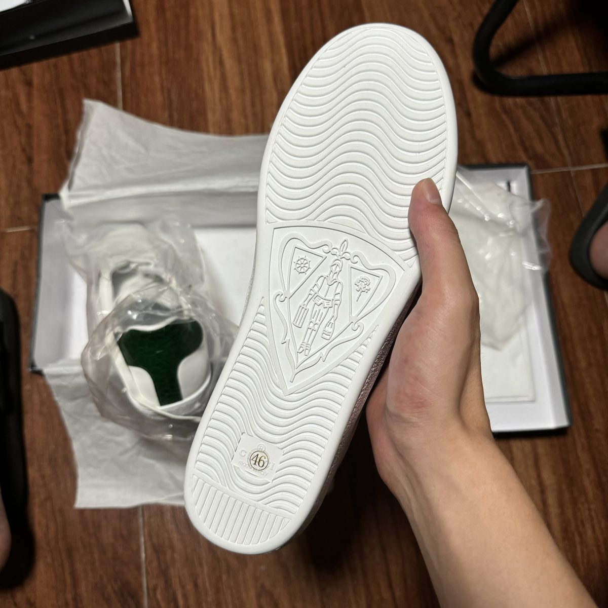 Gucci Sneaker Size 46 - Image 3