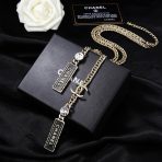 Chanel Necklace - Image 4