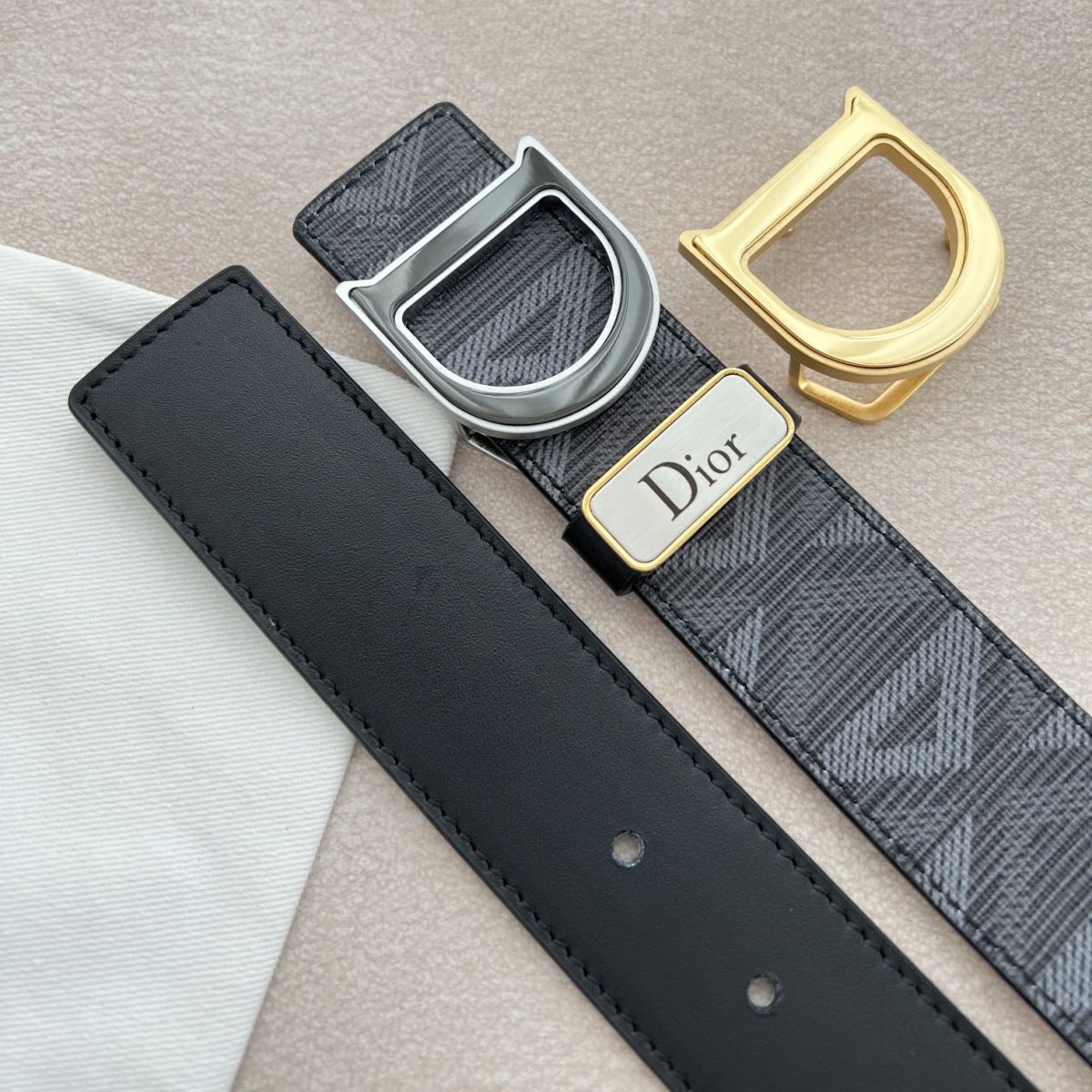 Dior Men Belt Width 3.5cm - Image 1