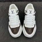 Louis Vuitton Run Away Sneaker Size 40 - Image 3