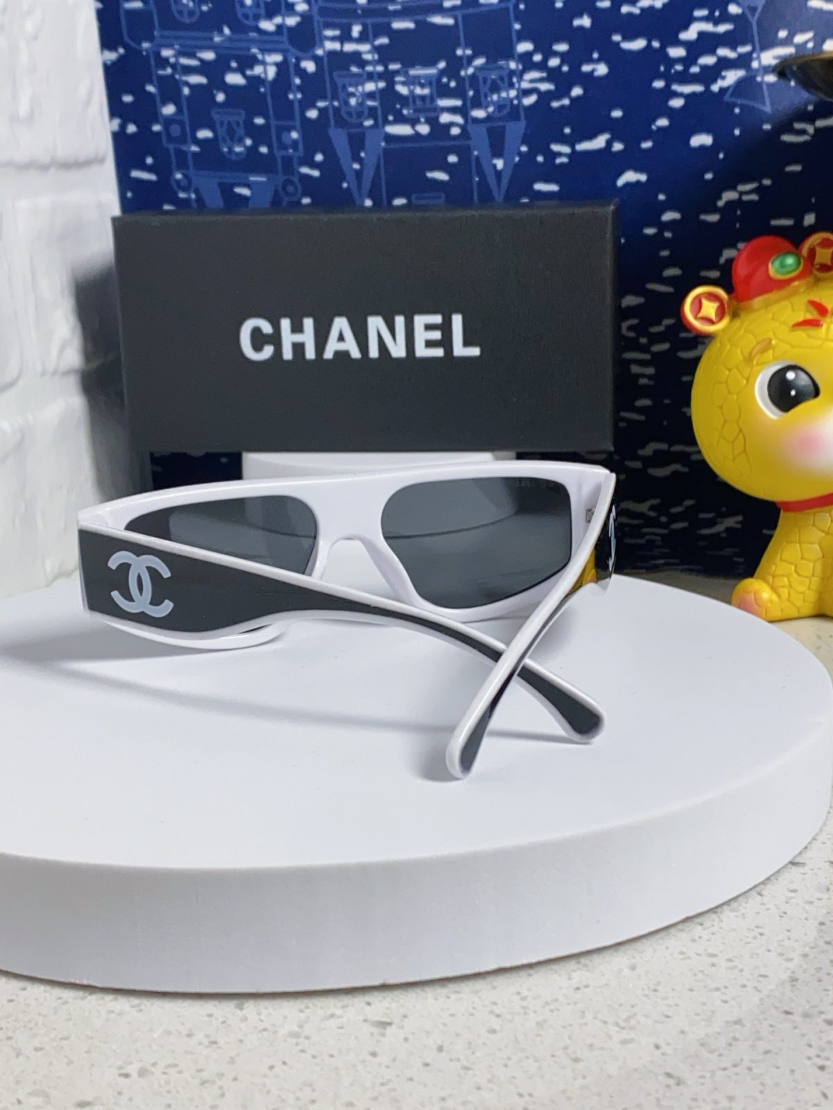 Chanel Sunglasses - Image 3