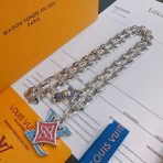 Louis Vuitton Necklace - Image 3